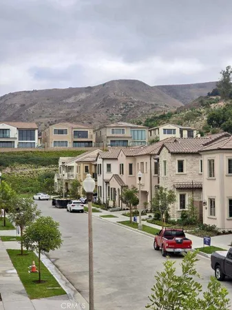 $9,000 | 115 Bozeman, Irvine, CA 92602