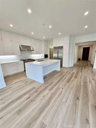 $9,000 | 115 Bozeman, Irvine, CA 92602