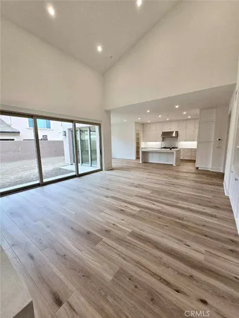 $9,000 | 115 Bozeman, Irvine, CA 92602