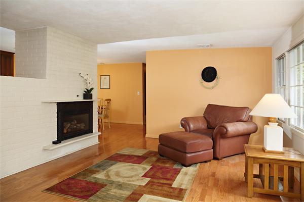 6 Marina Road Chelmsford, MA 01824 - Photo 2 of 7 a living room with furniture and a flat screen tv