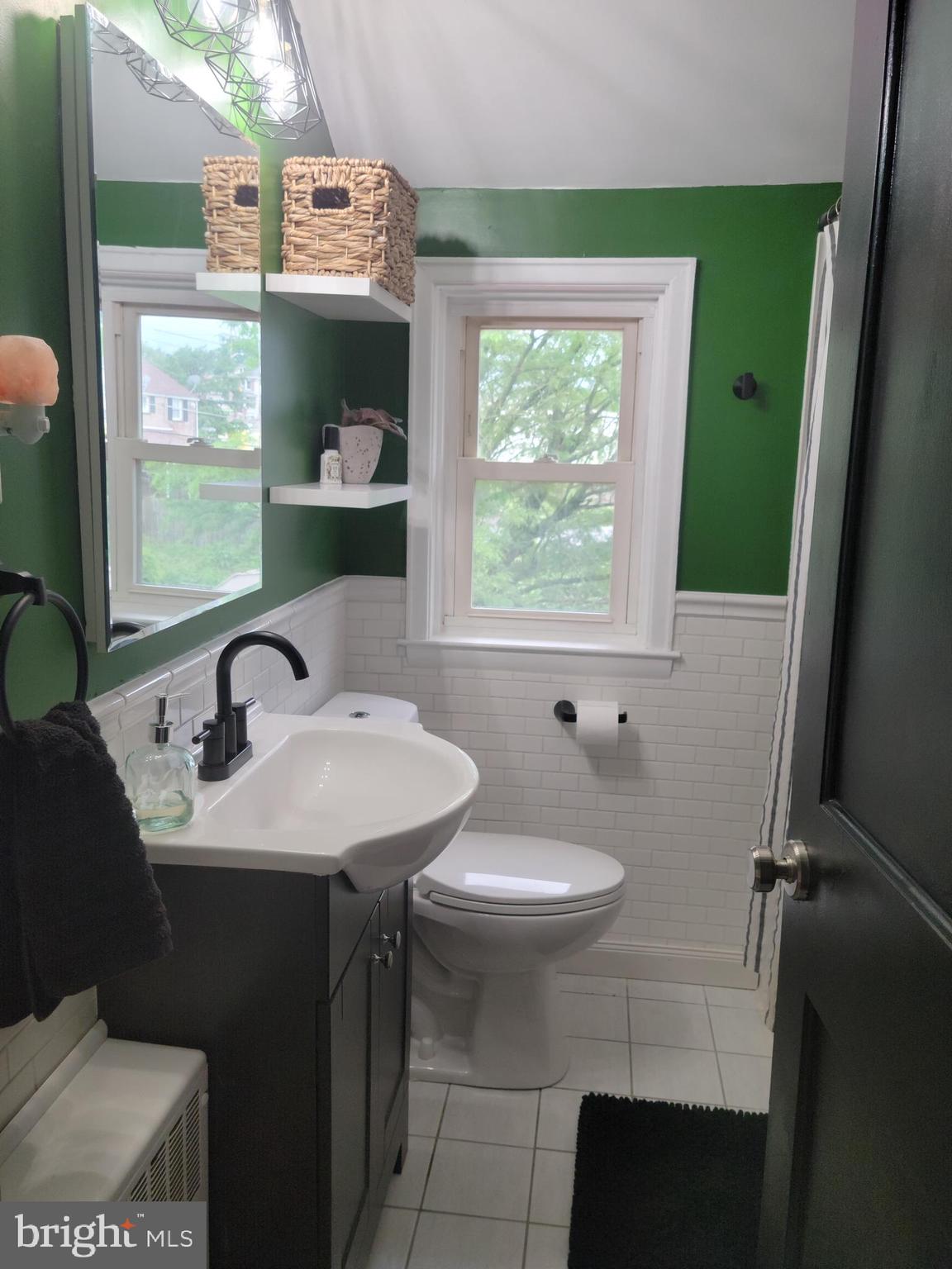 1206 Gregg Avenue Reading, PA 19607 - Photo 20 of 30 Full Bath