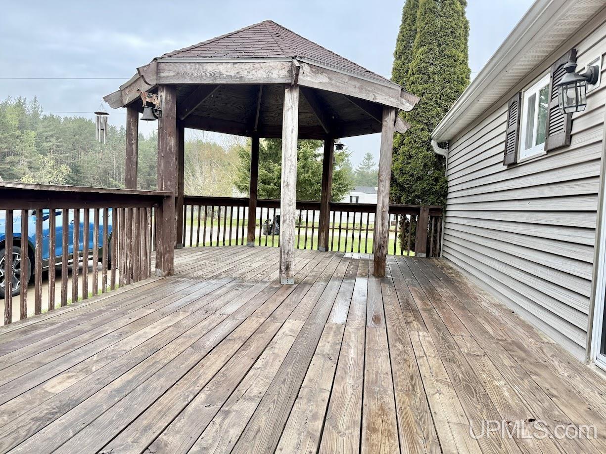 3873 14.5 Road Escanaba, MI 49829 - Photo 36 of 41