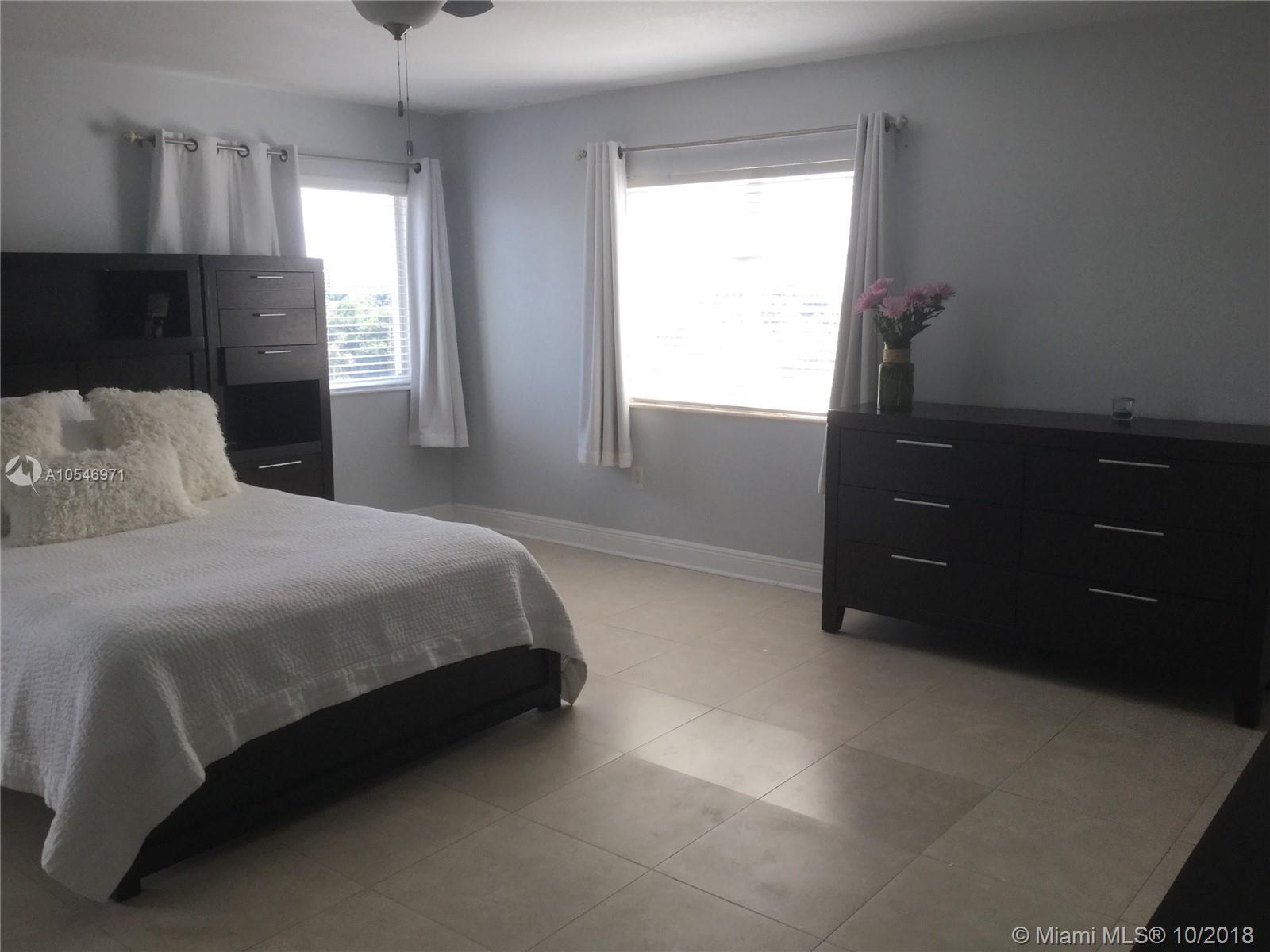 280 Southwest 20th Road, Unit 903 Miami, FL 33129 - Photo 12 of 15