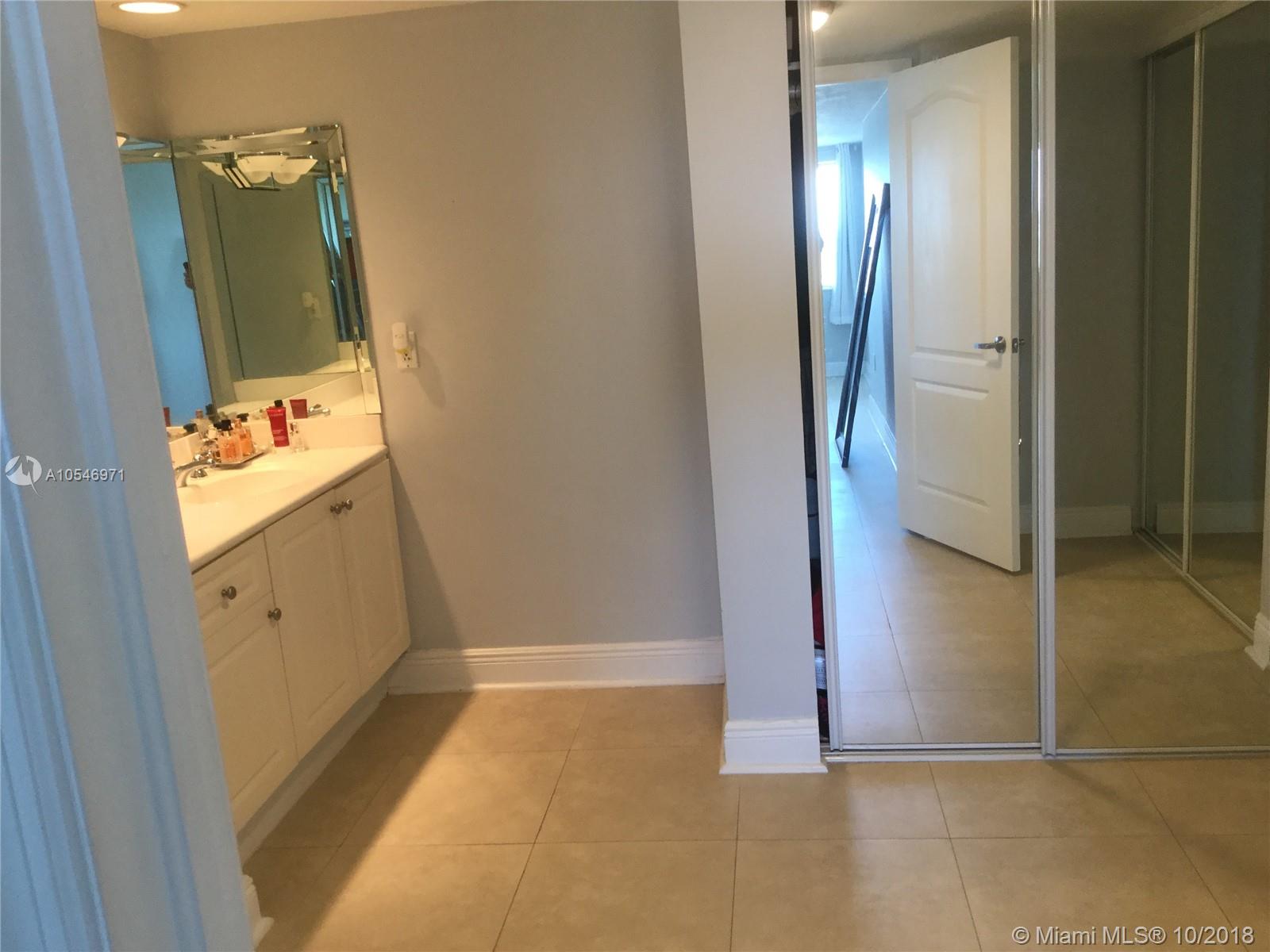 280 Southwest 20th Road, Unit 903 Miami, FL 33129 - Photo 13 of 15