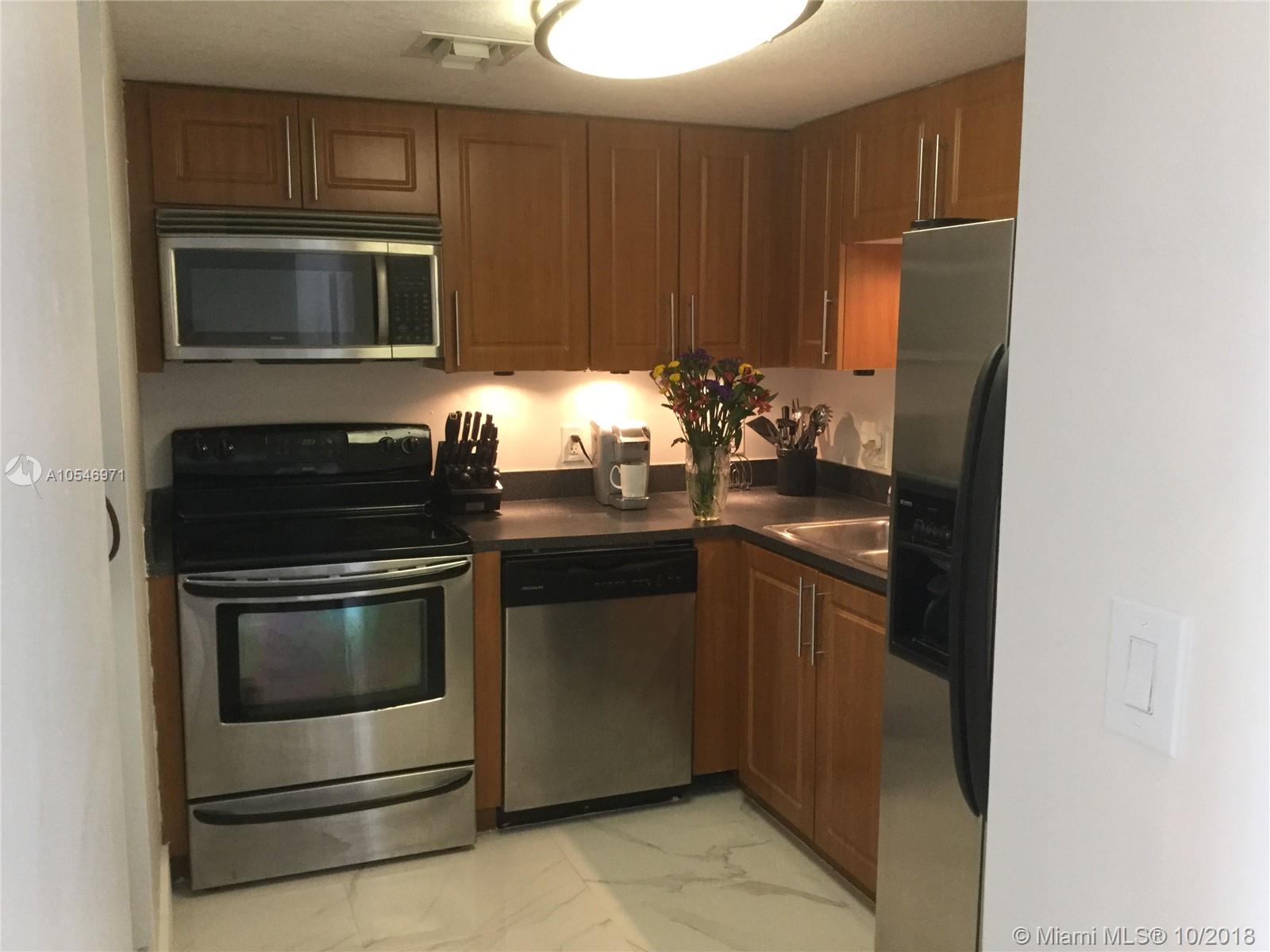 280 Southwest 20th Road, Unit 903 Miami, FL 33129 - Photo 10 of 15