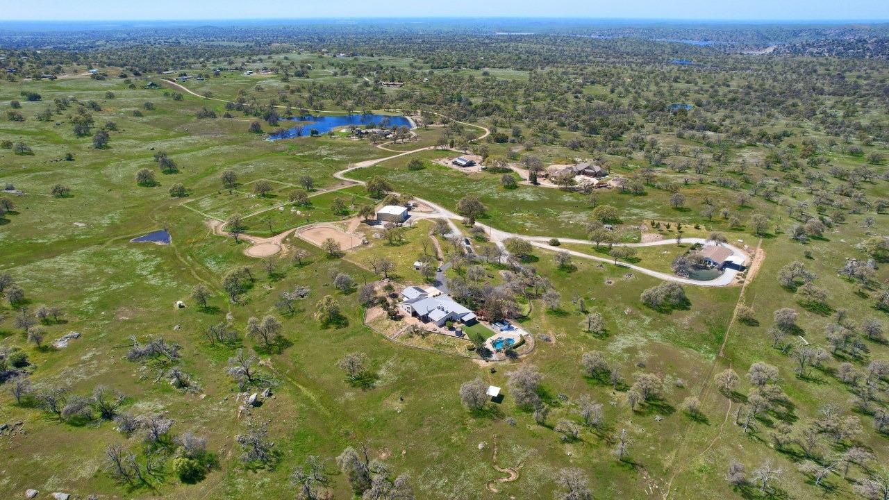 34380 Barn Owl Road Raymond, CA 93653 - Photo 1 of 96 Gallery Image 1