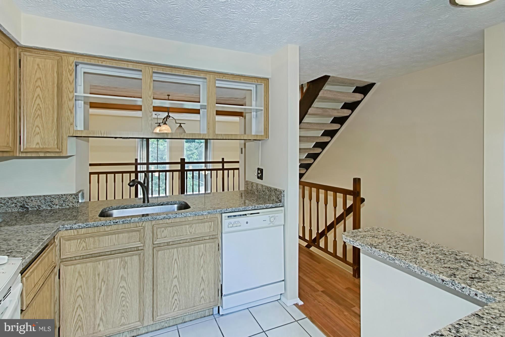 6300 Sunset Terrace Springfield, VA 22153 - Photo 14 of 30 Kitchen