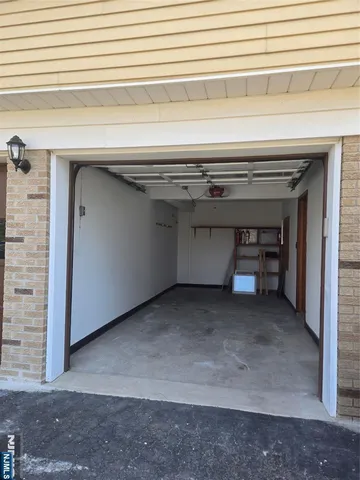 $3,100 | 152 12th Street, Unit 1, Wood-Ridge, NJ 07075