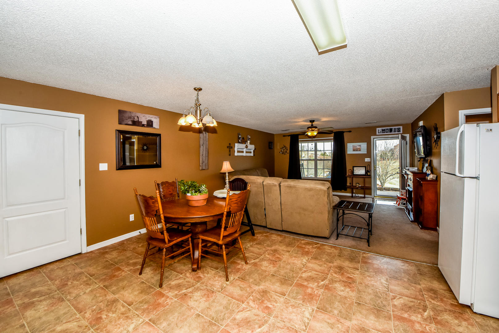 5029 Gregory Road Greenback, TN 37742 - Photo 17 of 35 Photo 17
