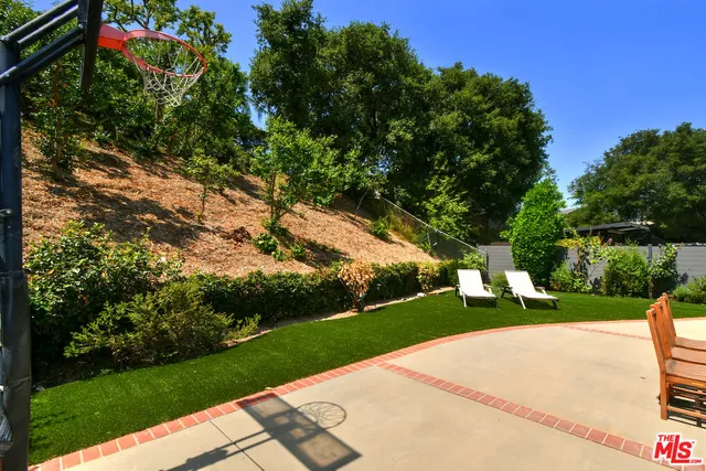 $7,500 | 3421 Castlewoods Place, Sherman Oaks, CA 91403