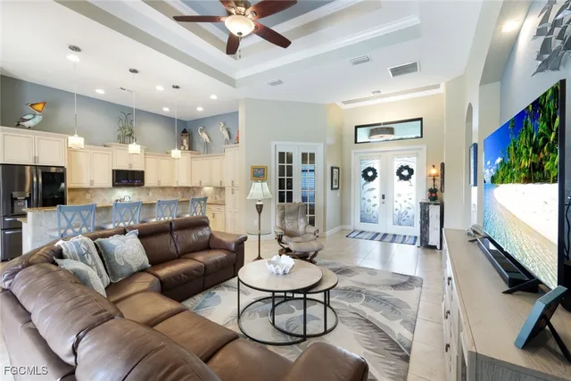 $659,800 | 4407 Southwest 19th Avenue, Cape Coral, FL 33914