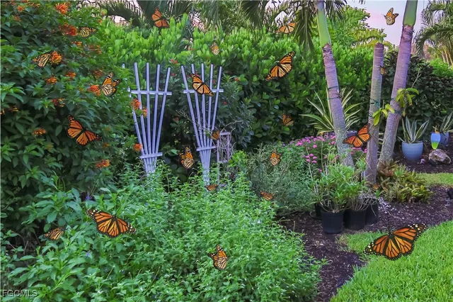 $659,800 | 4407 Southwest 19th Avenue, Cape Coral, FL 33914