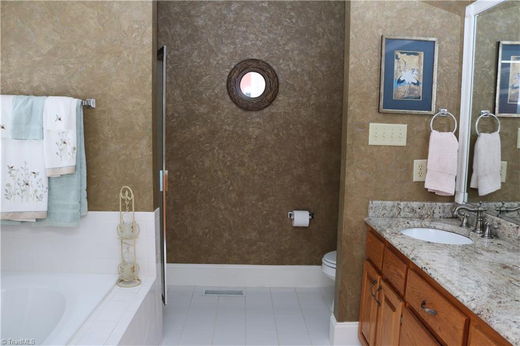 5561 Woodstream Road Randleman, NC 27317 - Photo 14 of 30 Gallery Image 14
