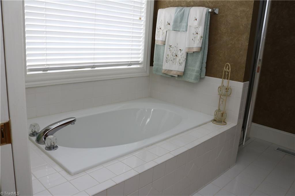 5561 Woodstream Road Randleman, NC 27317 - Photo 15 of 30 Gallery Image 15