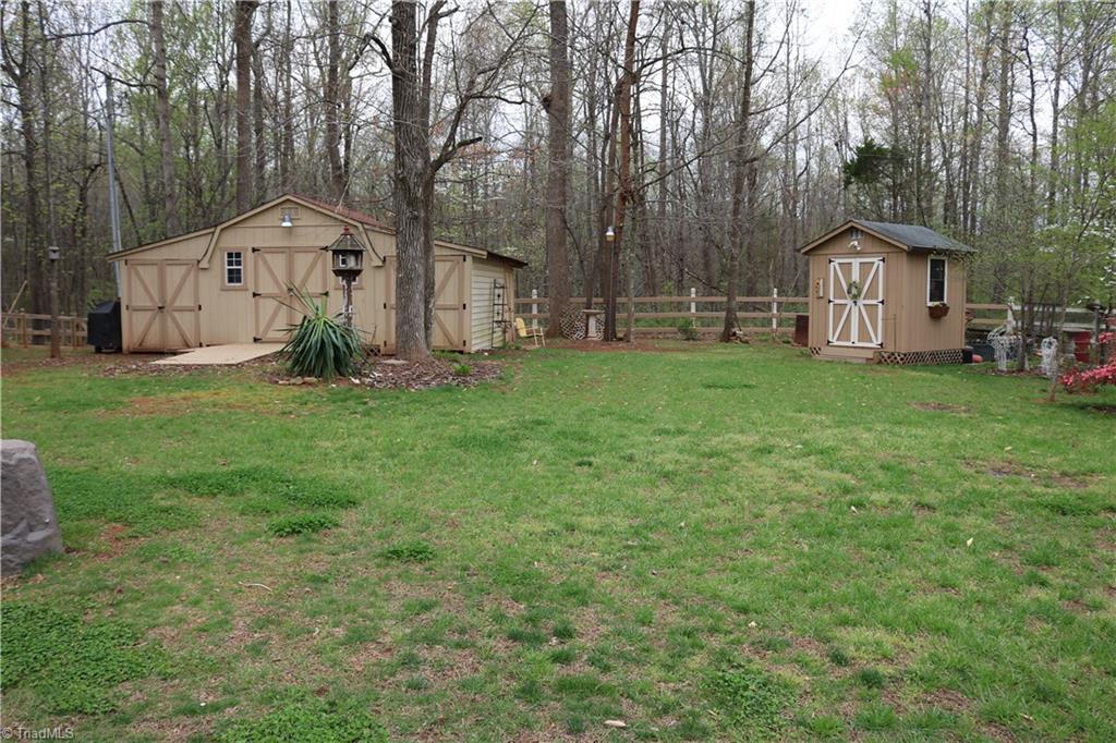 5561 Woodstream Road Randleman, NC 27317 - Photo 29 of 30 Gallery Image 29