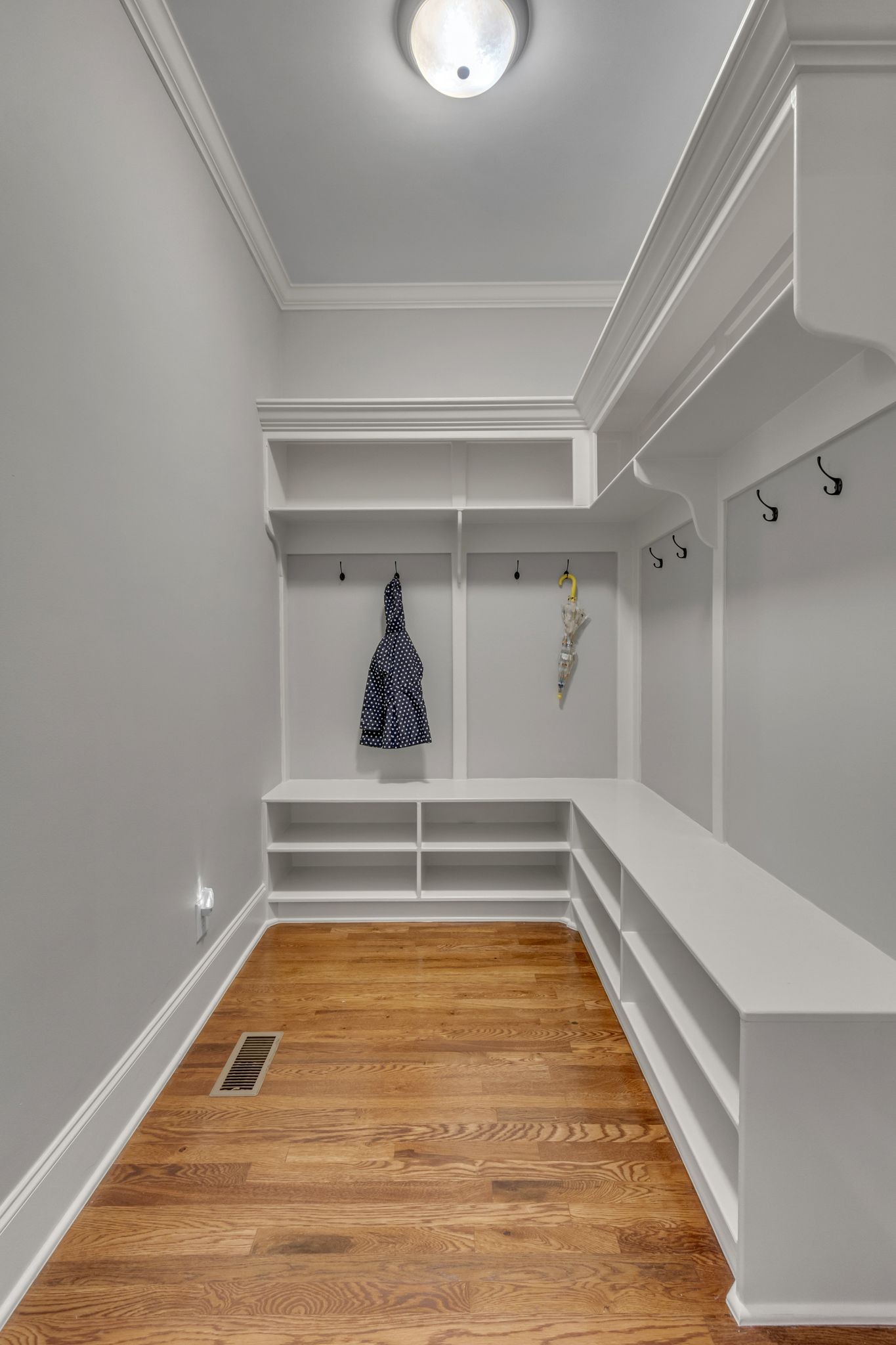 1051 Fitzroy Circle Spring Hill, TN 37174 - Photo 28 of 38 a view of a room with wooden floor and tub