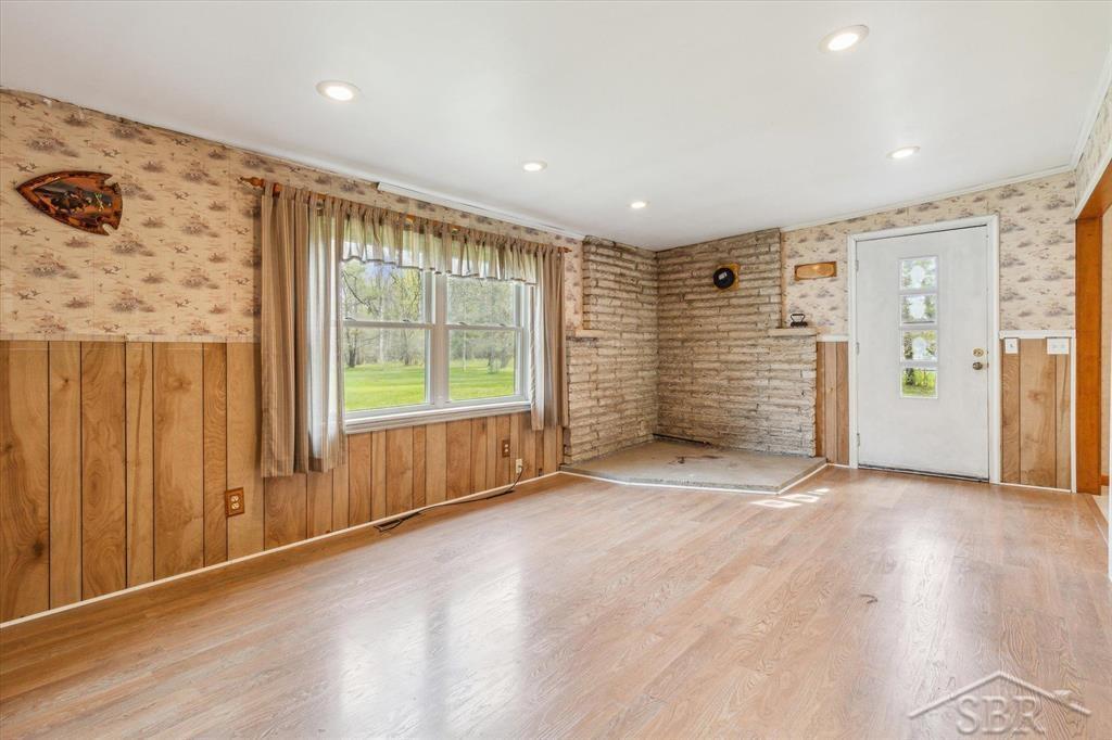 579 East Dopp Road Midland, MI 48640 - Photo 10 of 38 Gallery Image 10