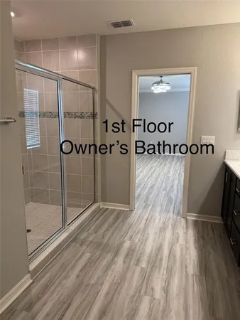 a view of a room with an empty space