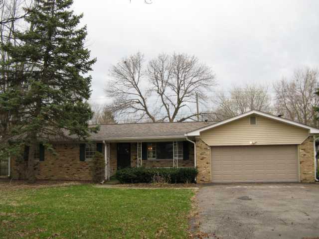 454 Burbank Road Indianapolis, IN 46219 - Photo 1 of 8 Gallery Image 1