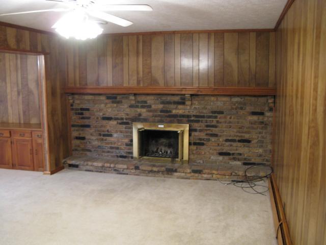 454 Burbank Road Indianapolis, IN 46219 - Photo 6 of 8 Gallery Image 6