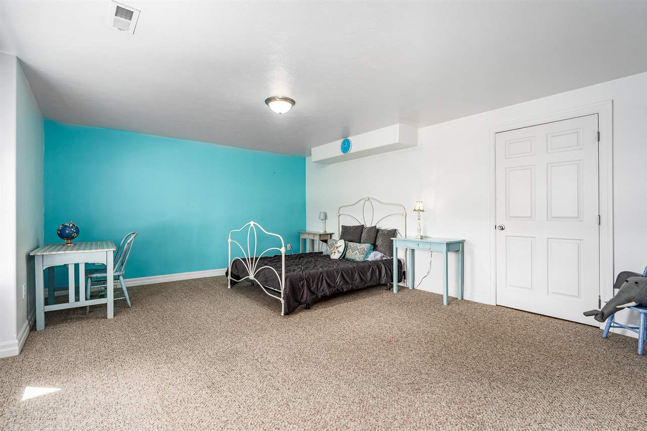 4511 South Saltese Lake Road Greenacres, WA 99016 - Photo 15 of 45
