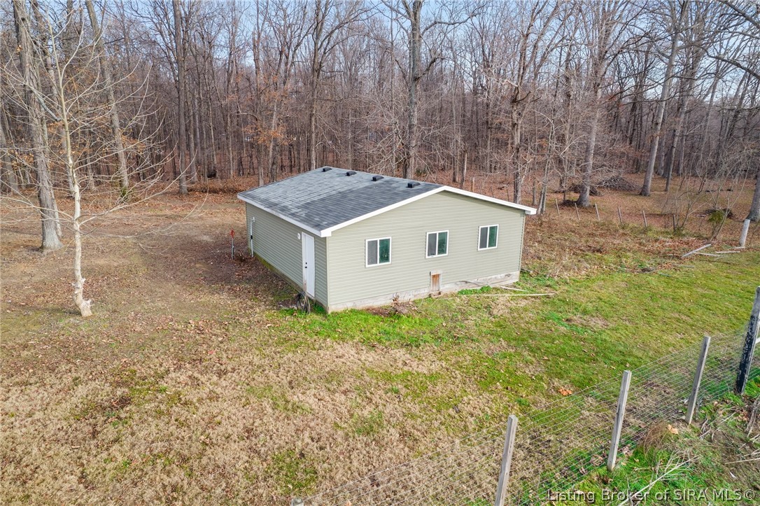 10228 West Henry Road Lexington, IN 47138 - Photo 10 of 45 Gallery Image 10