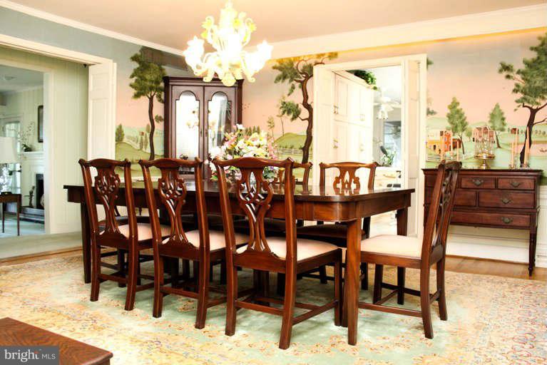 17705 St Jeromes Neck Road Dameron, MD 20628 - Photo 4 of 30 Dining Room
