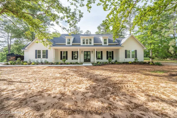 $689,400 | 7325 East 28 Louisiana Highway, Pineville, LA 71360