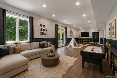 $1,600,000 | 2 Castle Hill Close, Dobbs Ferry, NY 10522