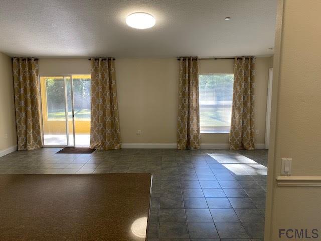 10 Riddle Drive Palm Coast, FL 32164 - Photo 7 of 10 Gallery Image 7