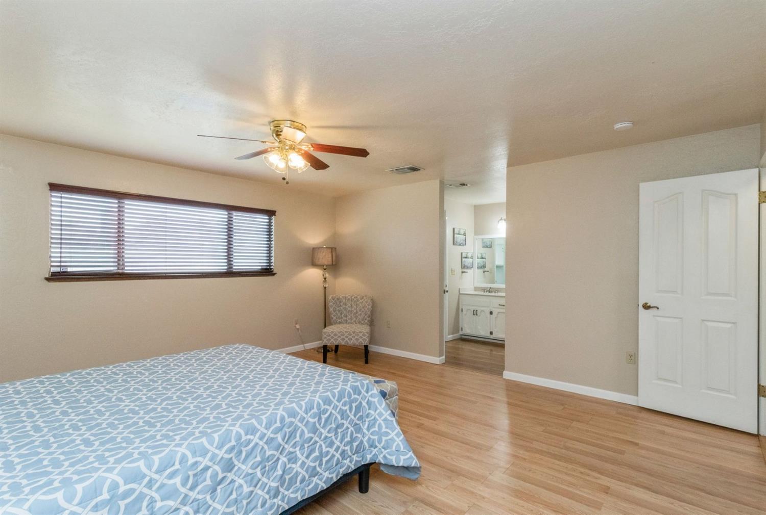1935 Rodgers Road Hanford, CA 93230 - Photo 16 of 31 Gallery Image 16