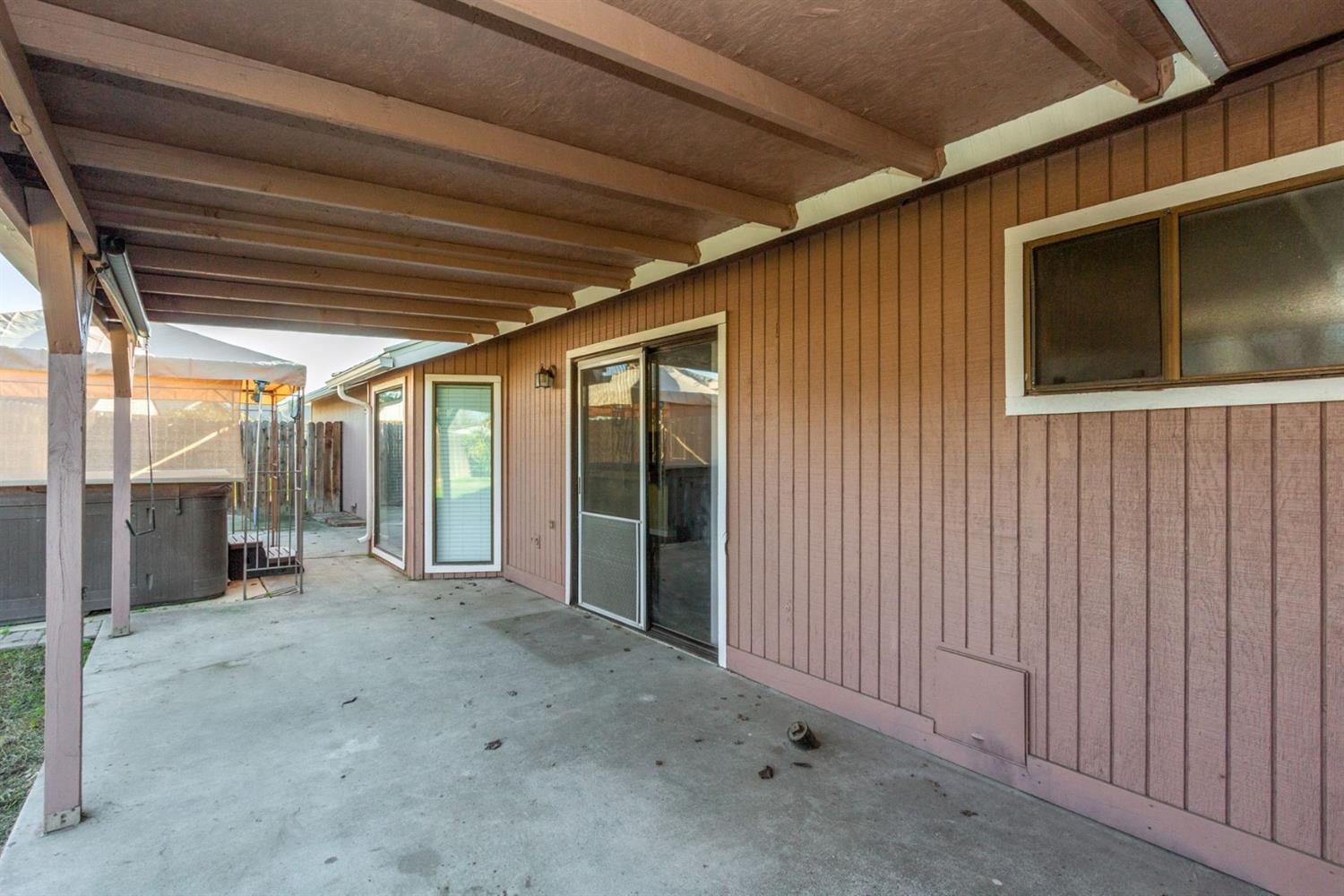 1935 Rodgers Road Hanford, CA 93230 - Photo 26 of 31 Gallery Image 26
