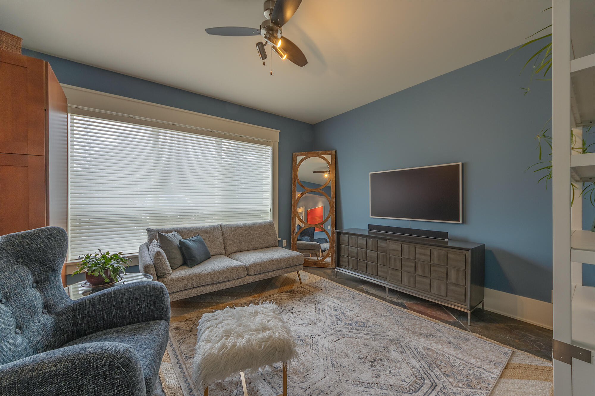 29 North Spring Street, Unit 7 Douglas, MI 49406 - Photo 10 of 18 Spring_St_27_Unit_7_12