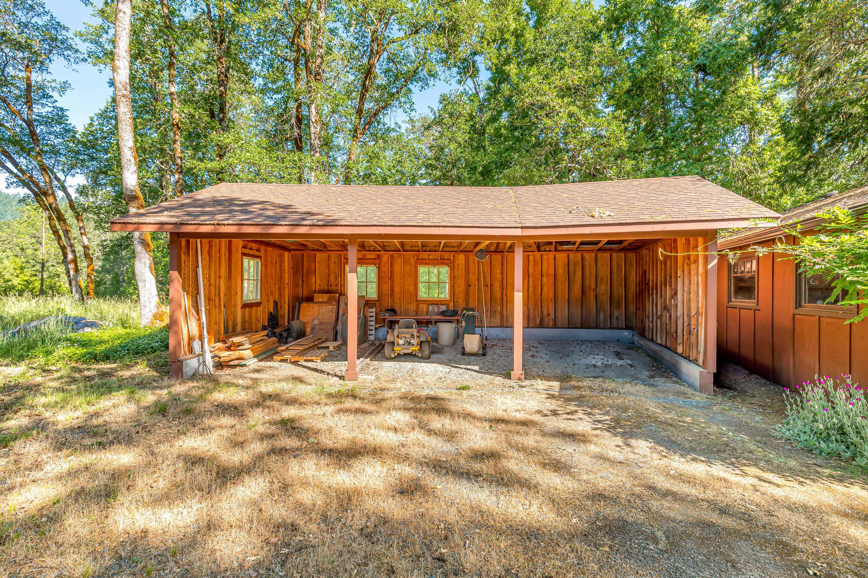 211 Beecher Road Wolf Creek, OR 97497 - Photo 35 of 62 9R9A7409