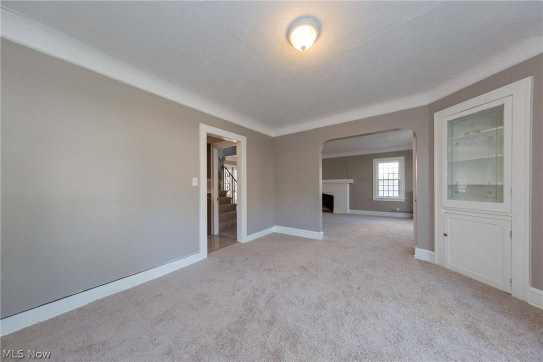3526 Cedarbrook Road Cleveland, OH 44118 - Photo 7 of 35