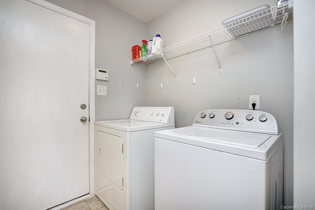 11520 Chapeclane Road, Unit 26 Charlotte, NC 28278 - Photo 11 of 21 Gallery Image 11