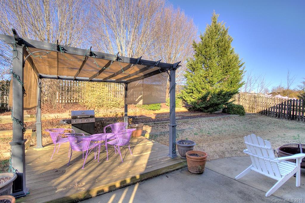 11520 Chapeclane Road, Unit 26 Charlotte, NC 28278 - Photo 12 of 21 Gallery Image 12