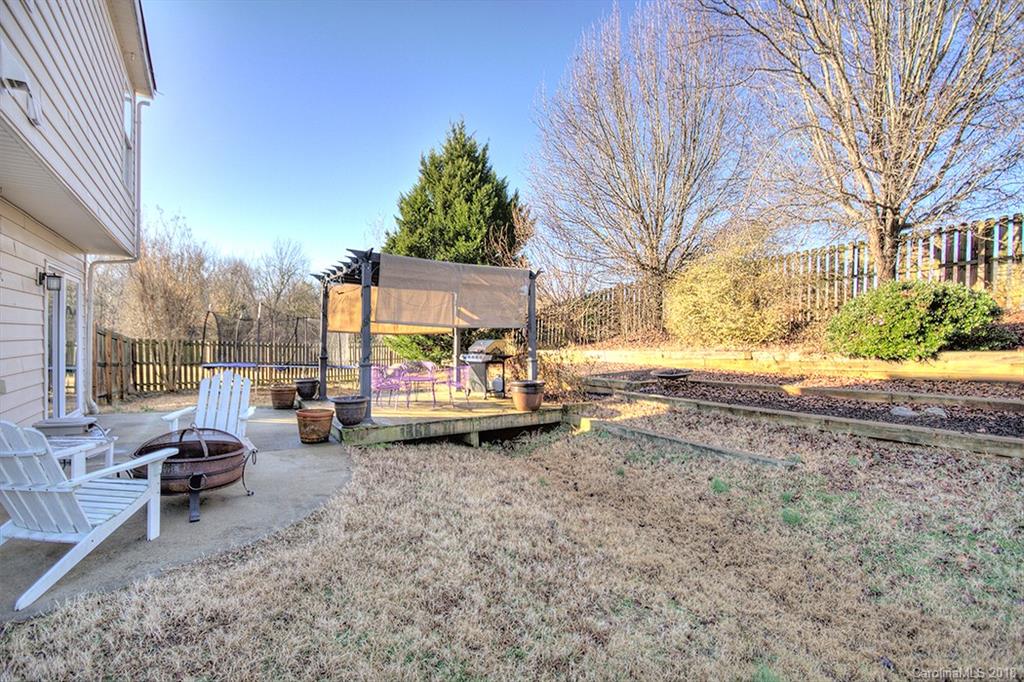 11520 Chapeclane Road, Unit 26 Charlotte, NC 28278 - Photo 14 of 21 Gallery Image 14