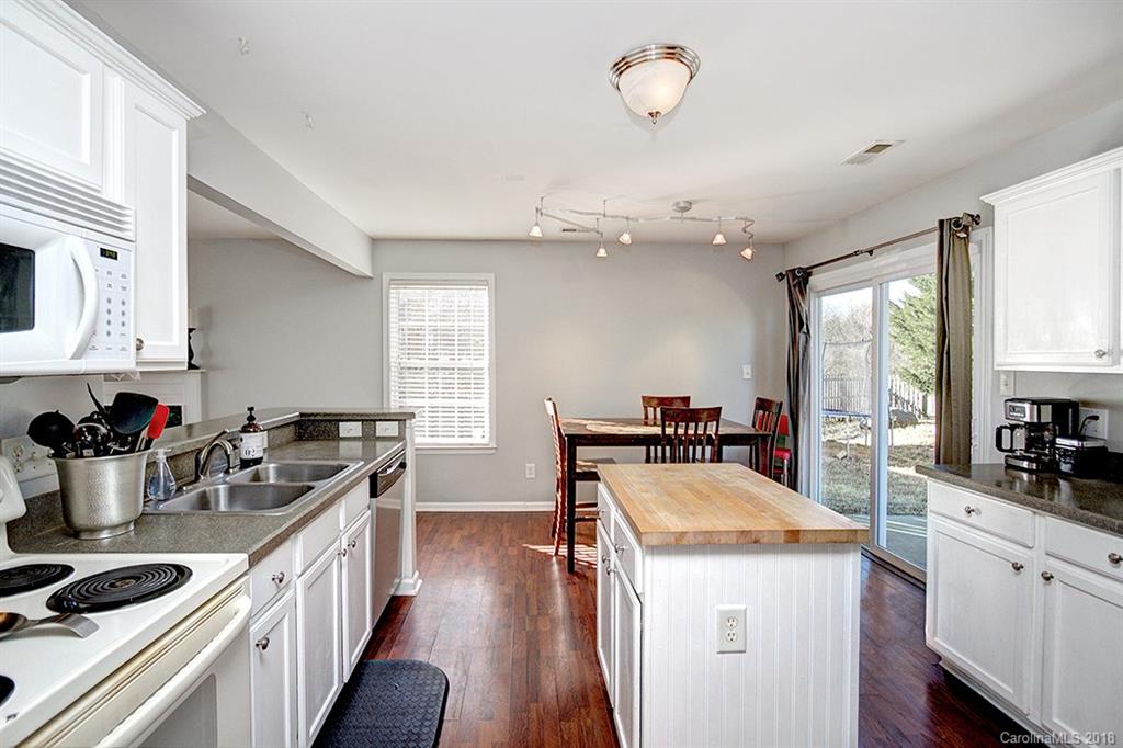 11520 Chapeclane Road, Unit 26 Charlotte, NC 28278 - Photo 9 of 21 Gallery Image 9