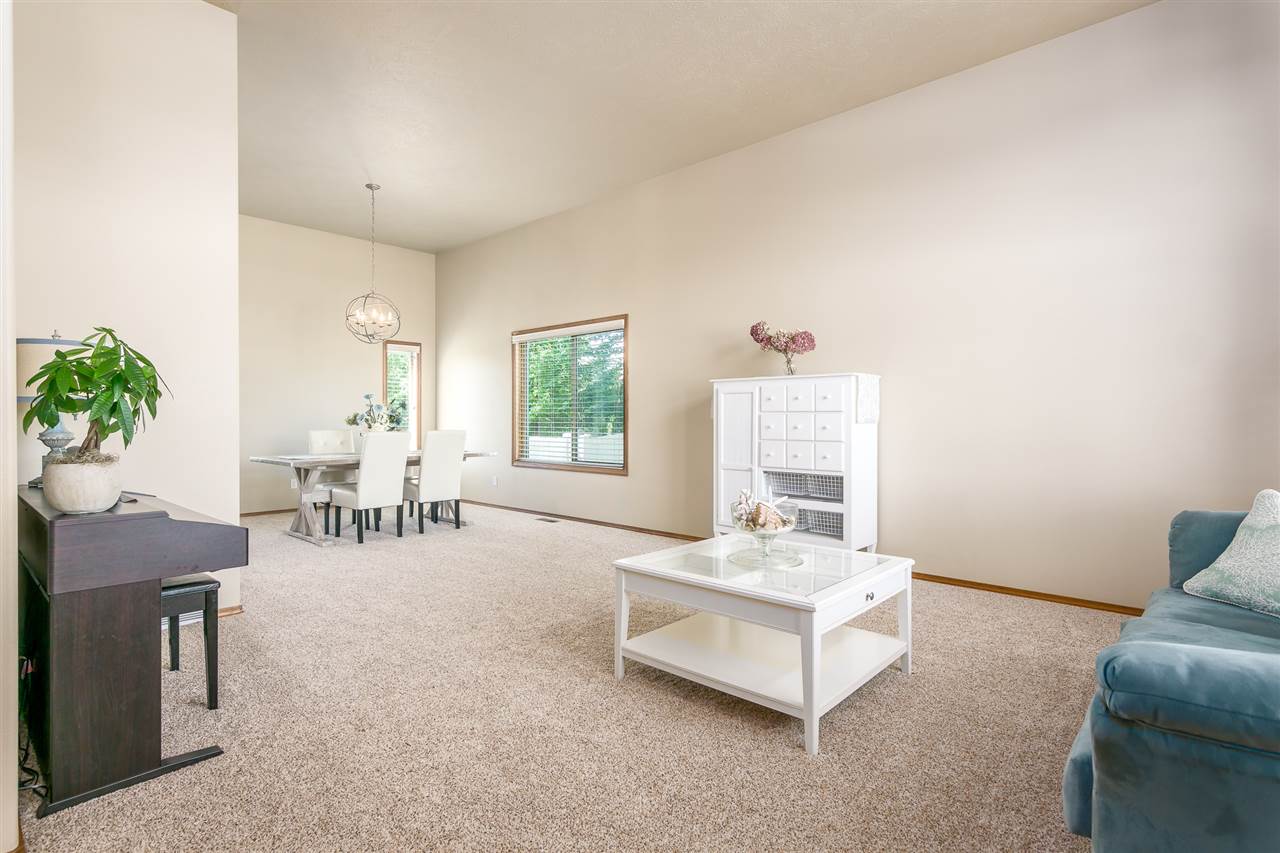 17510 East Apollo Road Spokane Valley, WA 99016 - Photo 4 of 20 Gallery Image 4