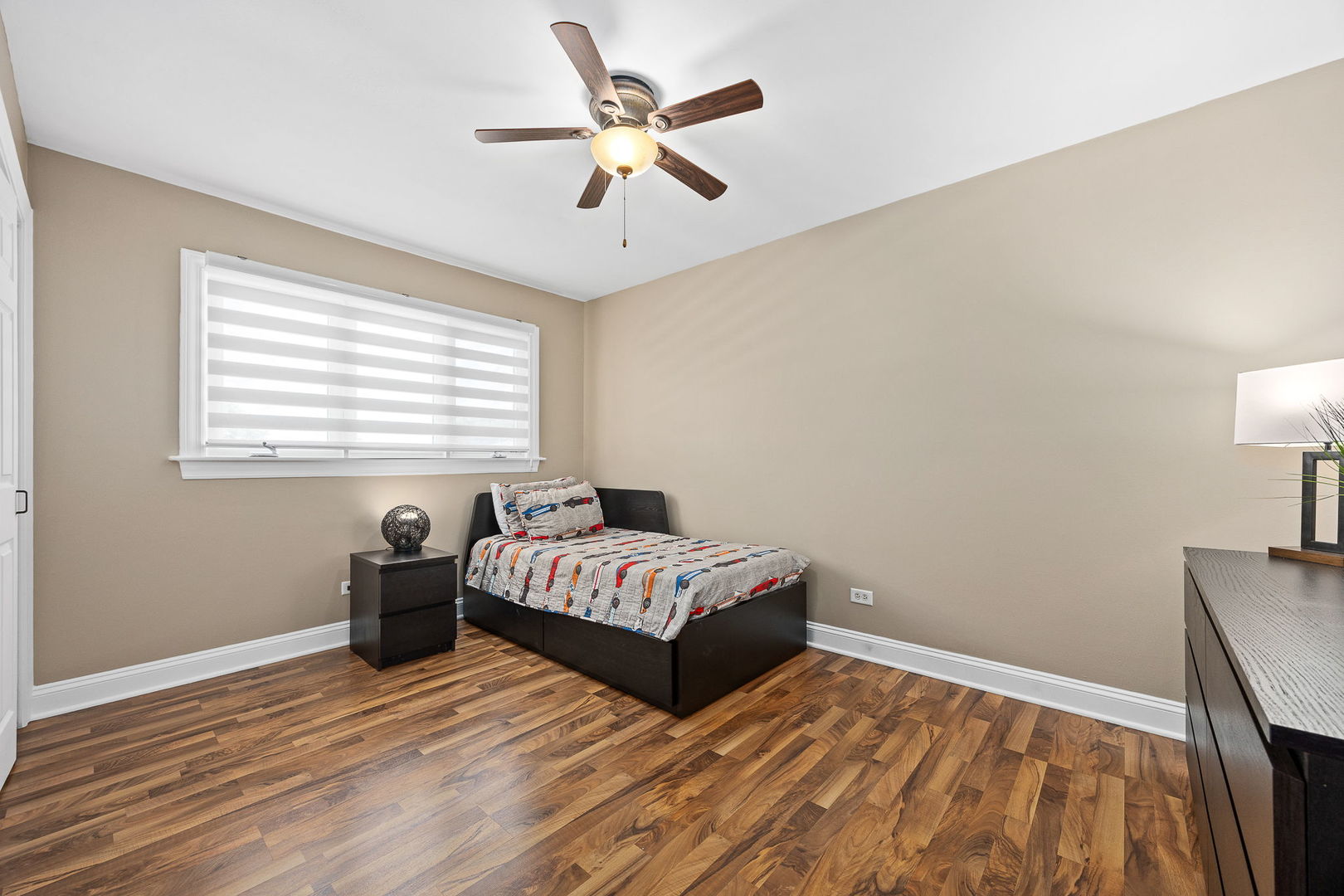 7917 West 81st Street Bridgeview, IL 60455 - Photo 13 of 32
