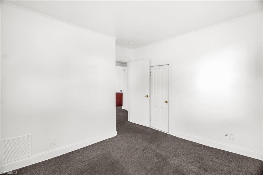 4620 Miller Road Winston-Salem, NC 27106 - Photo 7 of 32 Gallery Image 7
