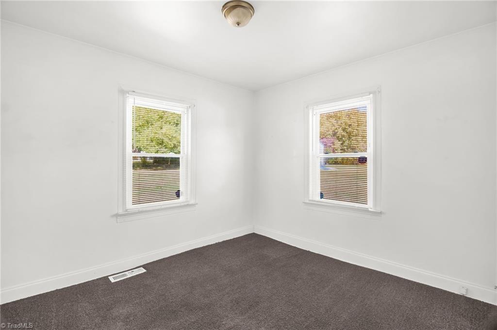 4620 Miller Road Winston-Salem, NC 27106 - Photo 8 of 32 Gallery Image 8