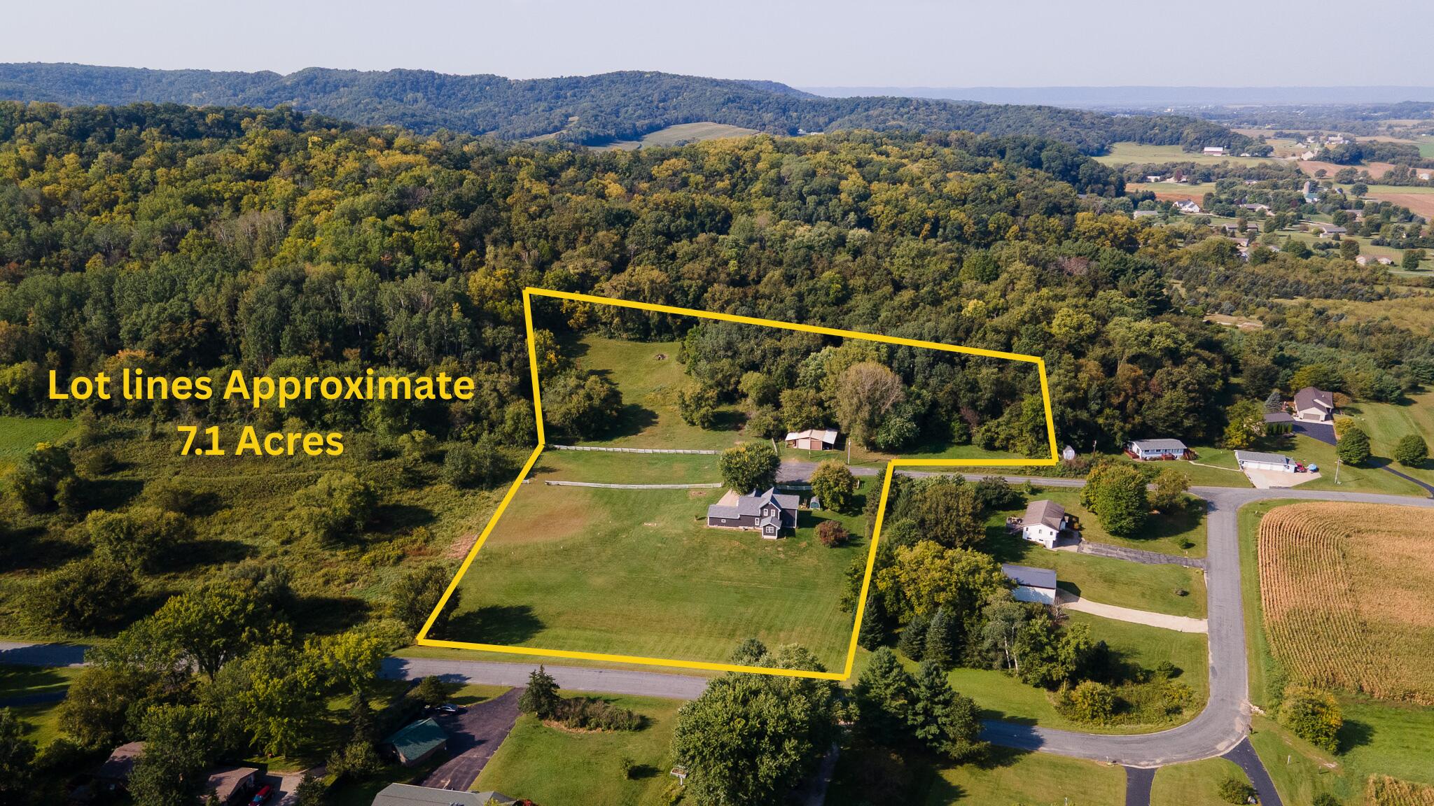 N6754 McCurdy Place Holmen, WI 54636 - Photo 4 of 92 Lot lines Approximate