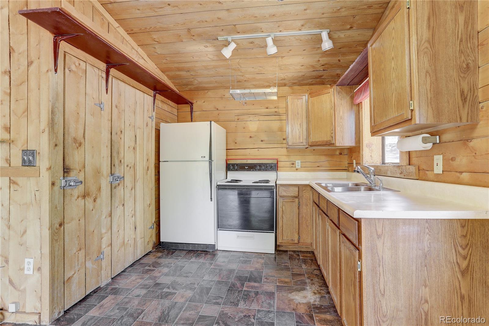 714 Clark Road Bailey, CO 80421 - Photo 8 of 15