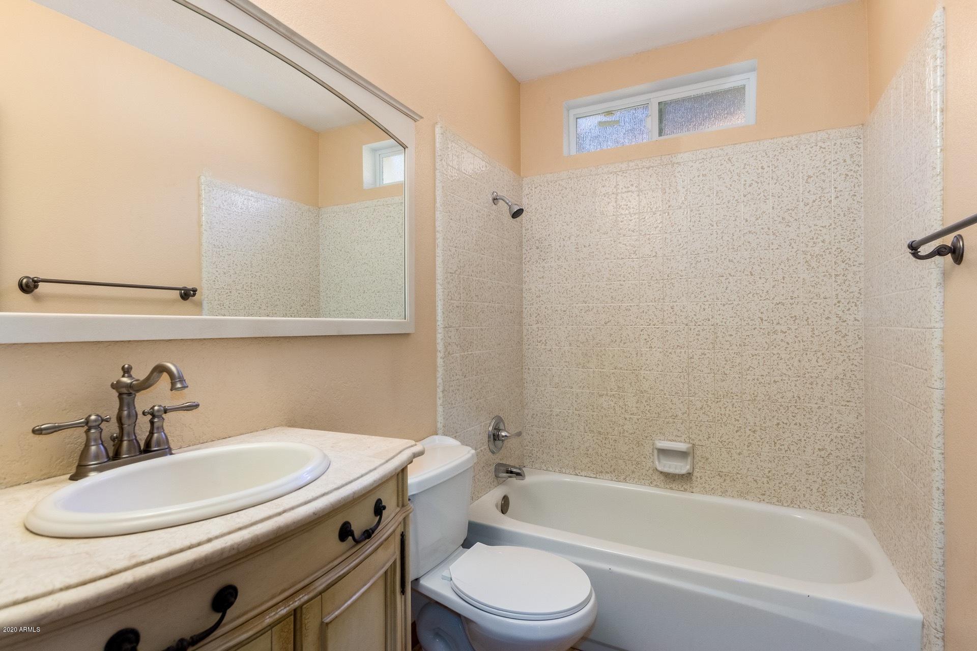5725 West Hatcher Road Glendale, AZ 85302 - Photo 16 of 23 Hatcher - 17