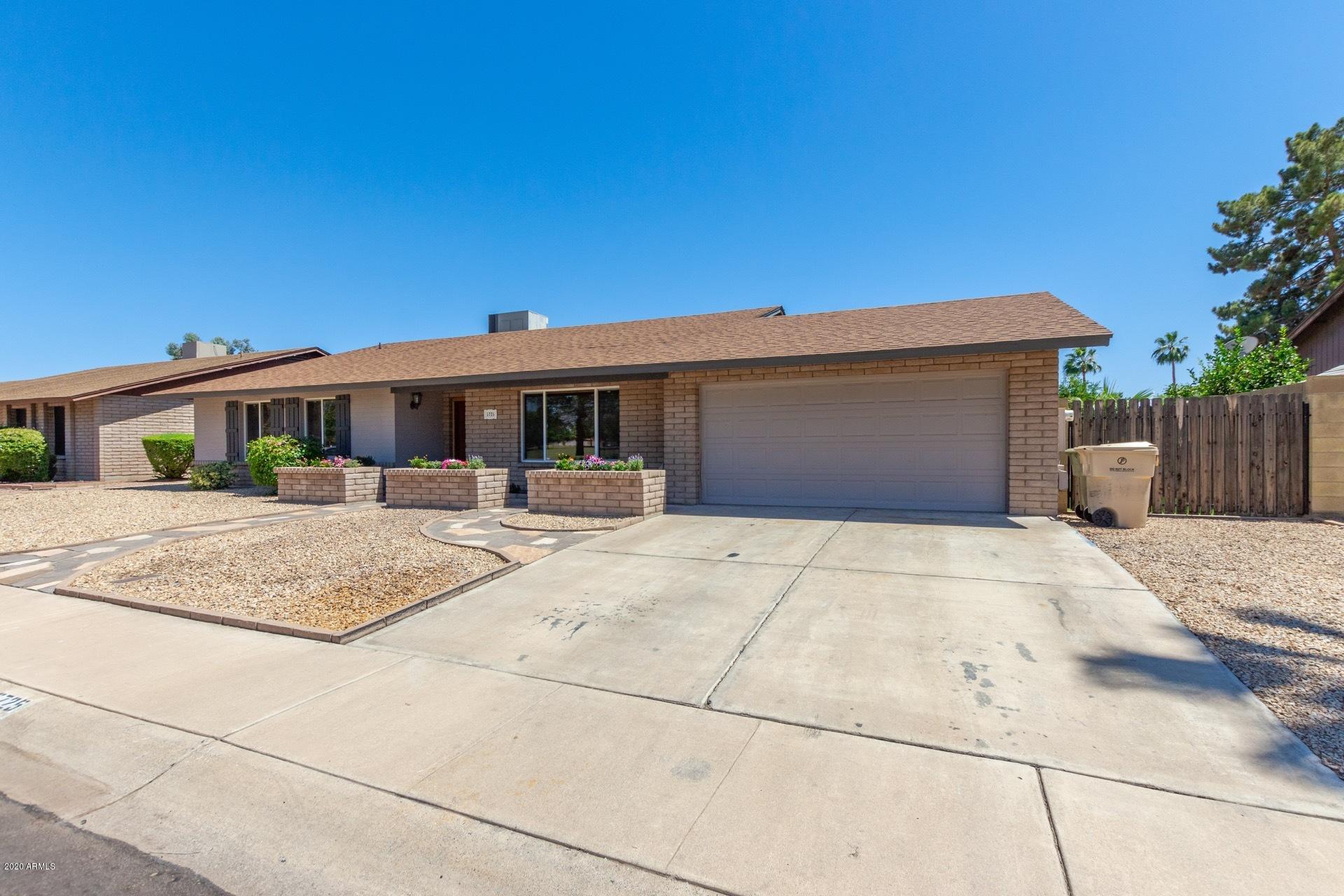 5725 West Hatcher Road Glendale, AZ 85302 - Photo 3 of 23 Hatcher - 3
