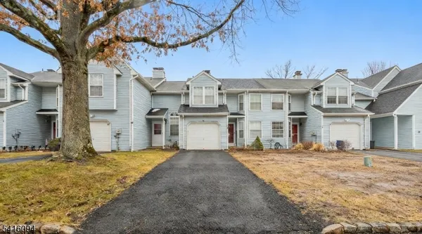 $599,900 | 91 Delaware Lane, Unit 91, Somerville, NJ 08876
