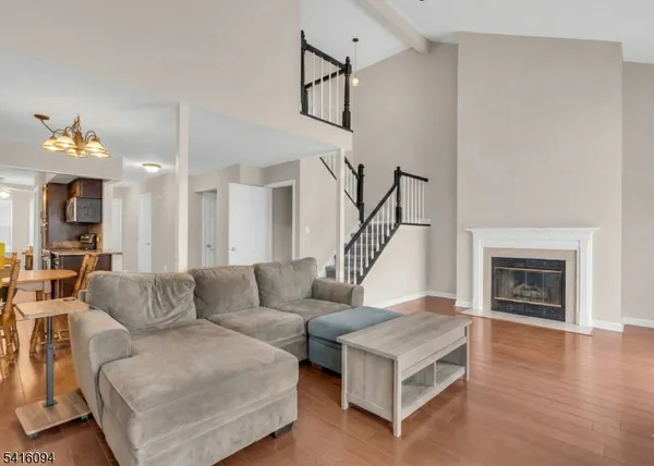 $599,900 | 91 Delaware Lane, Unit 91, Somerville, NJ 08876