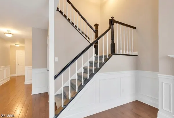 $599,900 | 91 Delaware Lane, Unit 91, Somerville, NJ 08876